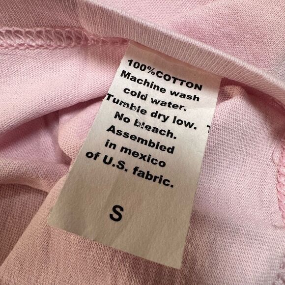 NWT Club Paradise Unisex Pink Tee Shirt Logo Printed Hip Hop Music - Size S - Picture 3 of 7